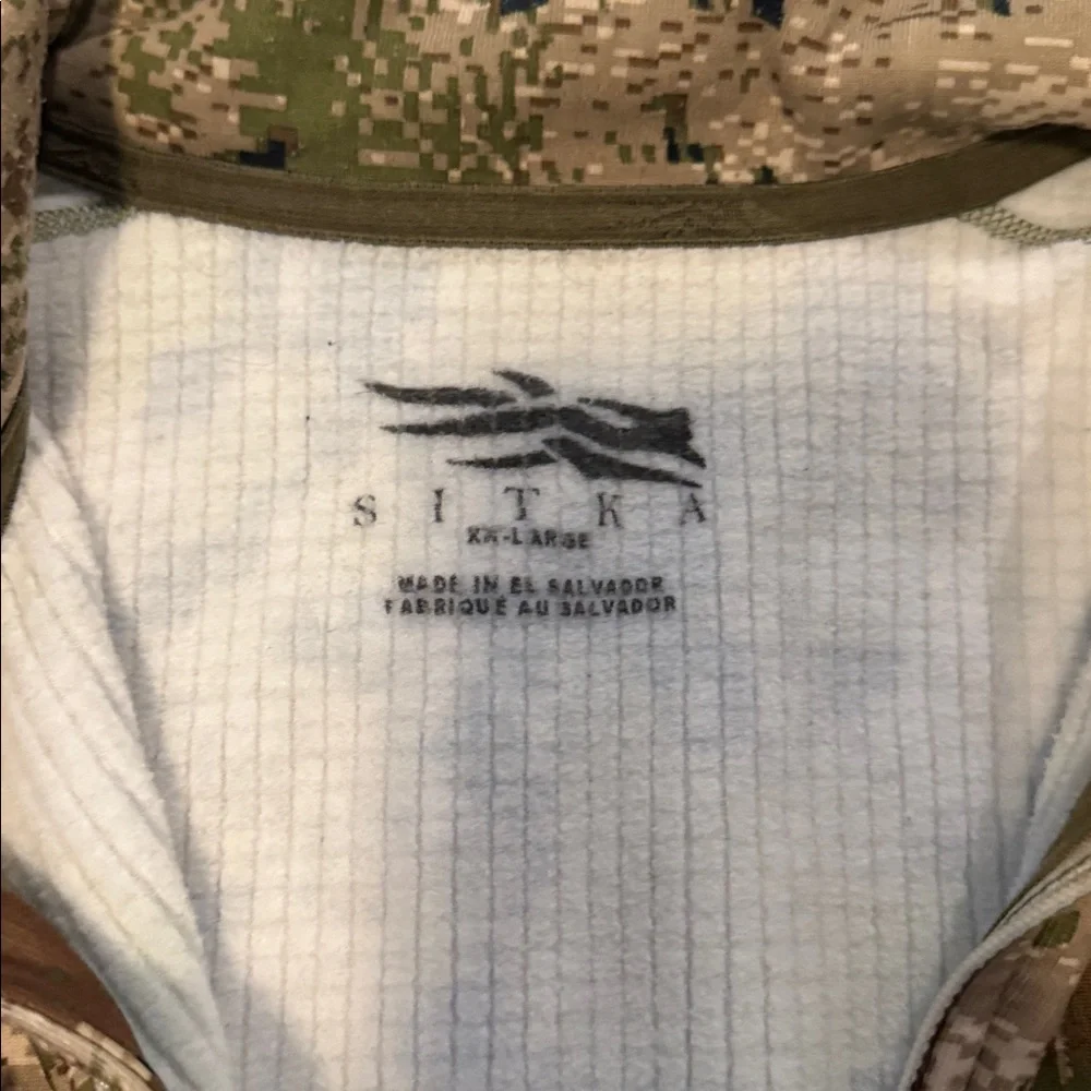 Sitka Core Heavyweight Quarter Zip - Picture 2 of 2